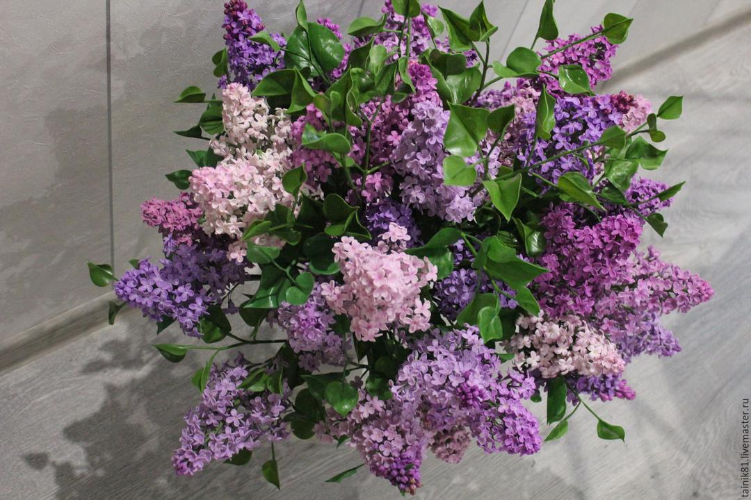 Bouquet of lilacs 3