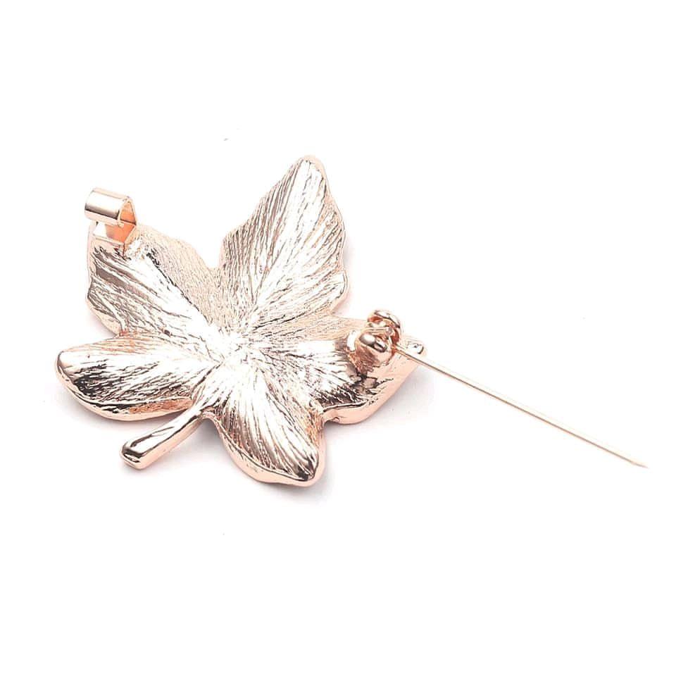 Enamel leaf with rhinestones